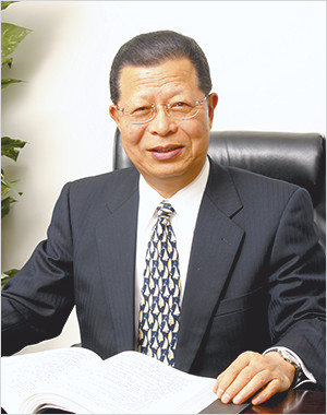 Hiroshi Yamaguchi, Executive Chairman